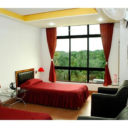 Hotel Dooars Mountain Alipur Duar 外观 照片