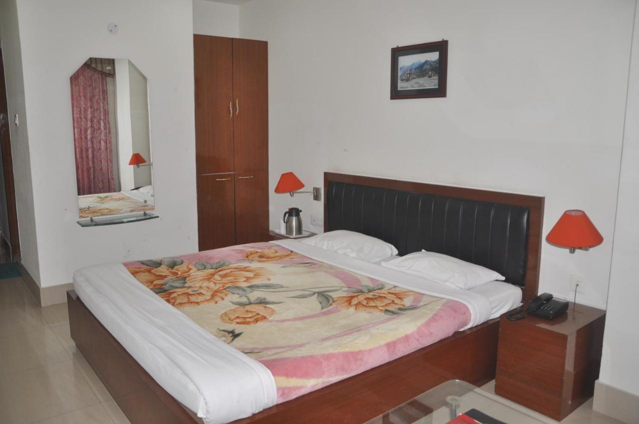 Hotel Dooars Mountain Alipur Duar 外观 照片