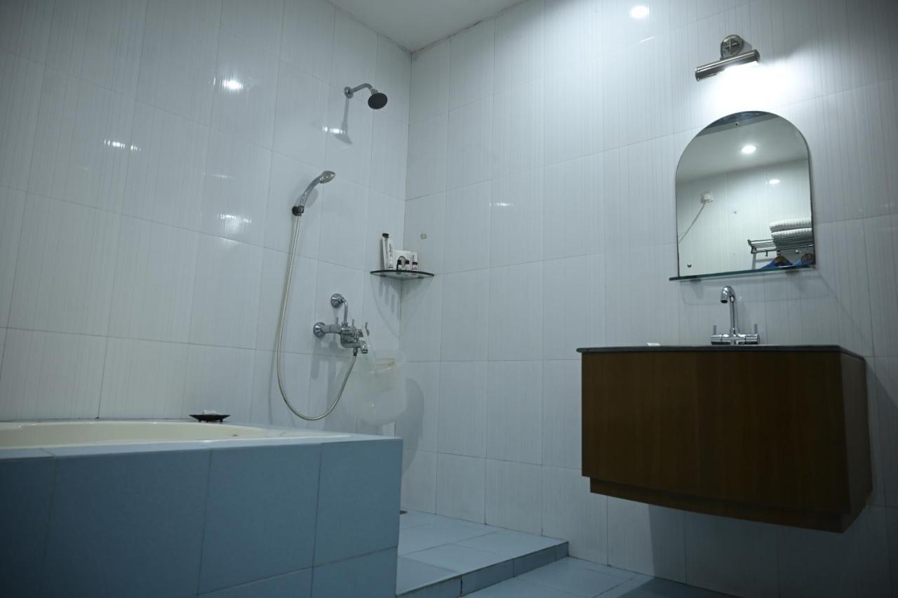 Hotel Dooars Mountain Alipur Duar 外观 照片