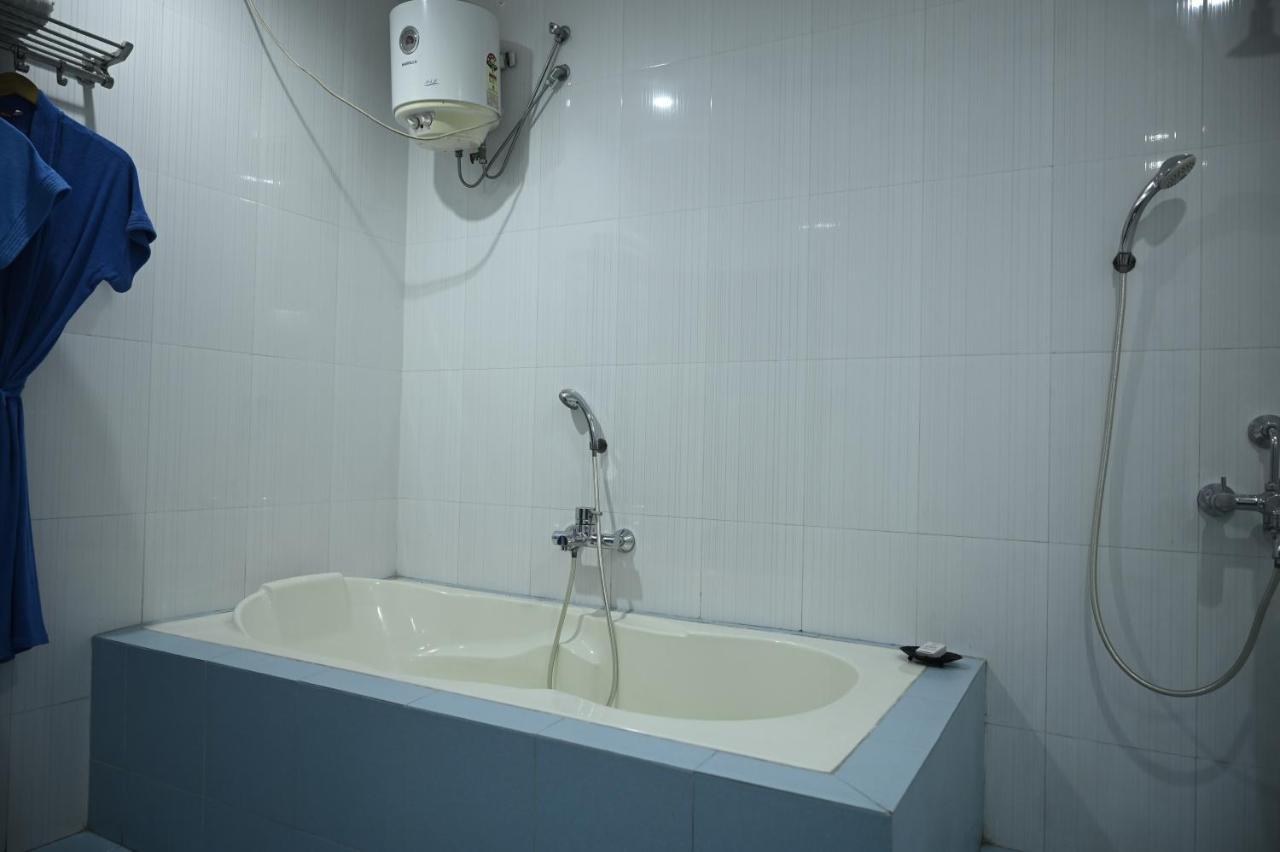 Hotel Dooars Mountain Alipur Duar 外观 照片
