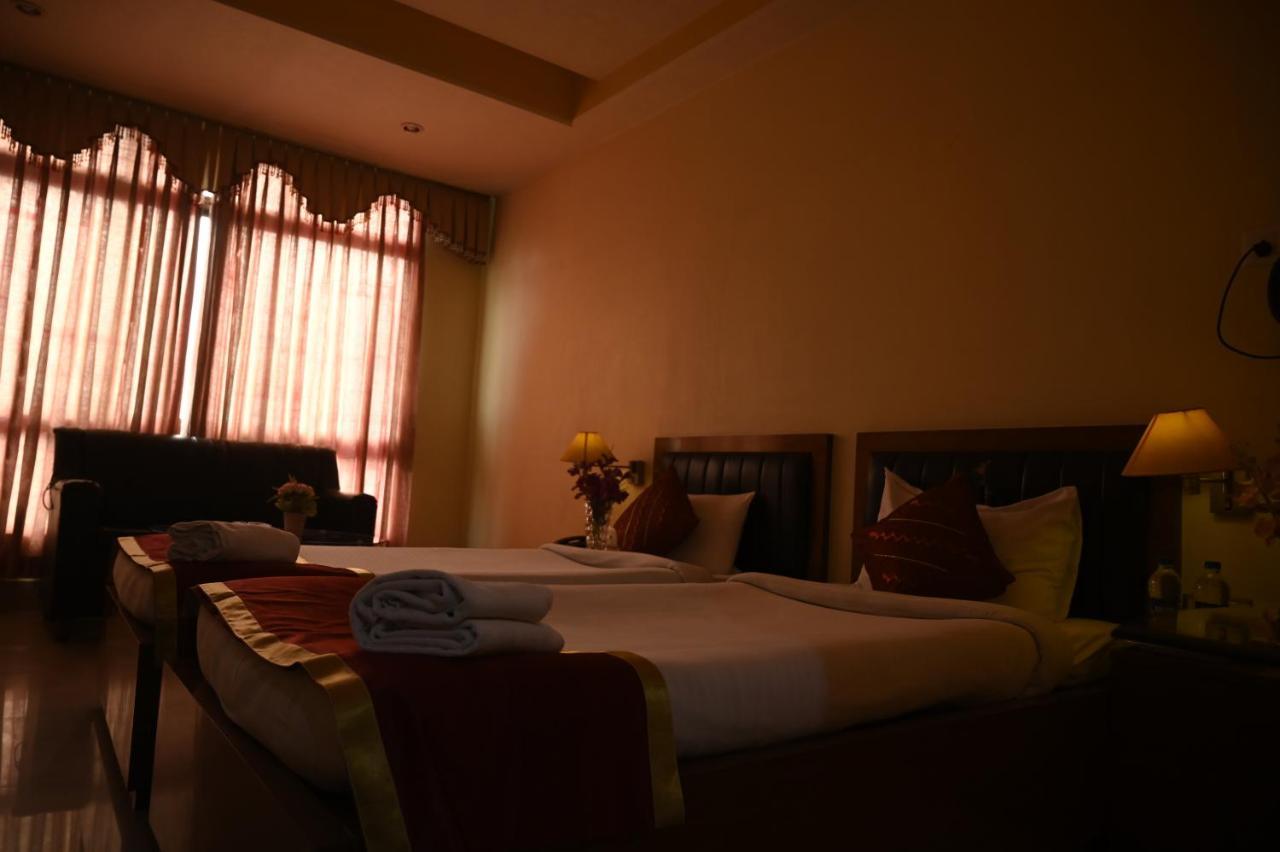 Hotel Dooars Mountain Alipur Duar 外观 照片